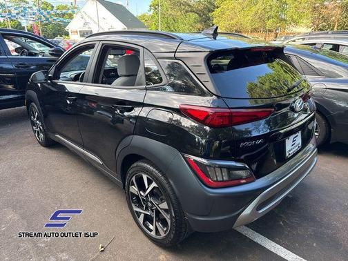 2022 Hyundai KONA Limited