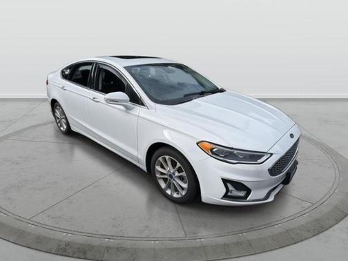 2020 Ford Fusion Plug-In Hybrid Titanium