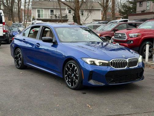 2025 BMW 330 xDrive