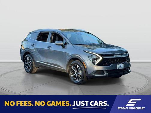 Everlasting Silver 2024 Kia Sportage EX