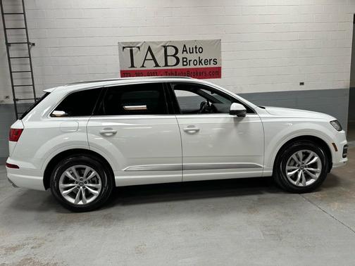 2017 Audi Q7 3.0T Premium Plus