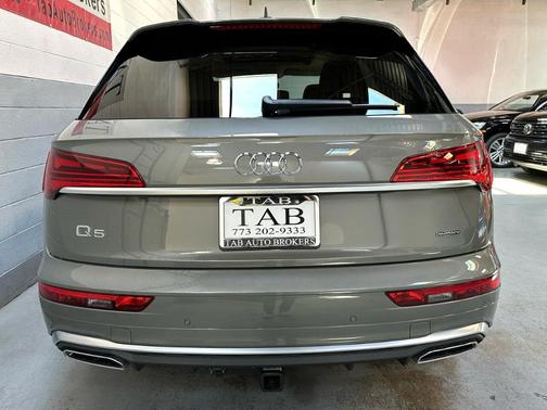 2024 Audi Q5 e 55 S line quattro Premium