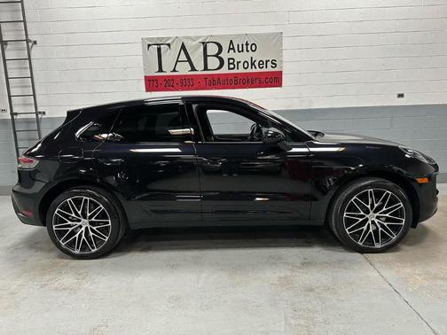 2023 Porsche Macan 