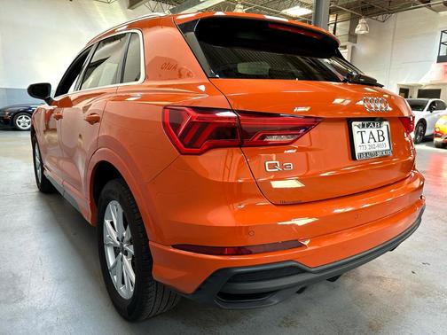 2023 Audi Q3 45 S line Premium