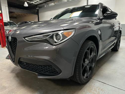 2022 Alfa Romeo Stelvio Ti
