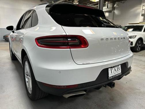 2018 Porsche Macan 