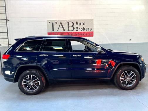 Photo 2 of 27 of 2018 Jeep Grand Cherokee Limited
