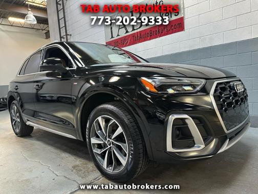 Mythos Black Metallic 2023 Audi Q5 45 S line Premium Plus