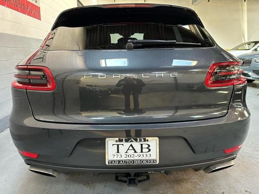 2018 Porsche Macan 