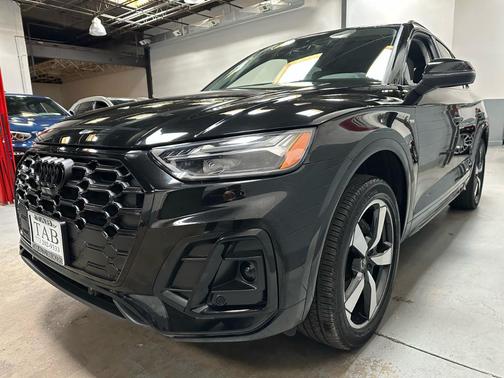 2023 Audi Q5 45 S line Premium Plus