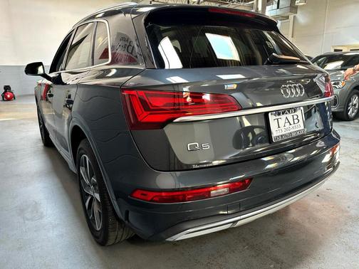 2021 Audi Q5 40 Premium Plus