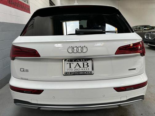 2021 Audi Q5 40 Premium Plus