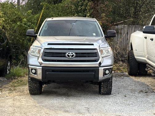 Silver Sky Metallic 2015 Toyota Tundra SR5