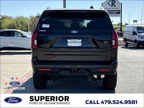 Agate Black 2027 Ford Expedition TREMOR