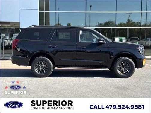 Agate Black Metallic 2027 Ford Expedition TREMOR