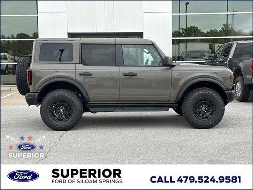 Gray 2026 Ford Bronco Badlands