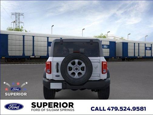 Oxford White 2026 Ford Bronco Big Bend