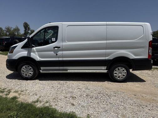 2025 Ford Transit-250 T250