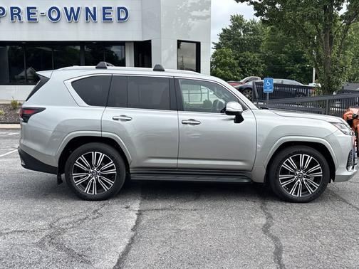 Atomic Silver 2025 Lexus LX 600 Luxury