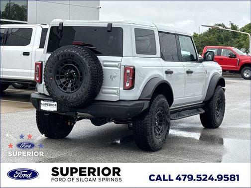 Avalanche Gray 2026 Ford Bronco Badlands
