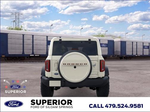 Wimbledon White 2026 Ford Bronco Outer Banks