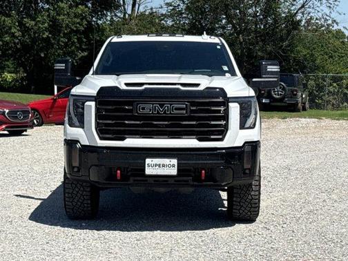 Summit White 2024 GMC Sierra 2500 AT4X