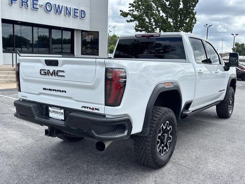 Summit White 2024 GMC Sierra 2500 AT4X