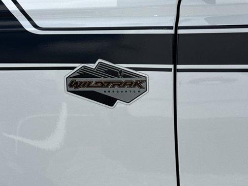 Oxford White 2022 Ford Bronco Wildtrak