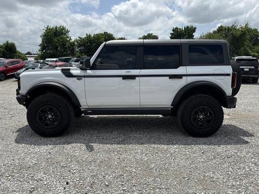 Oxford White 2022 Ford Bronco Wildtrak