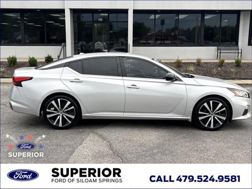 Brilliant Silver Metallic 2019 Nissan Altima 2.5 SR