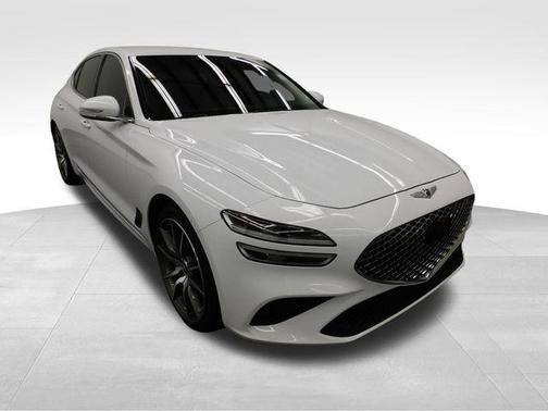 2022 Genesis G70 3.3T RWD