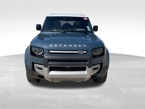 2024 Land Rover Defender 110 P300