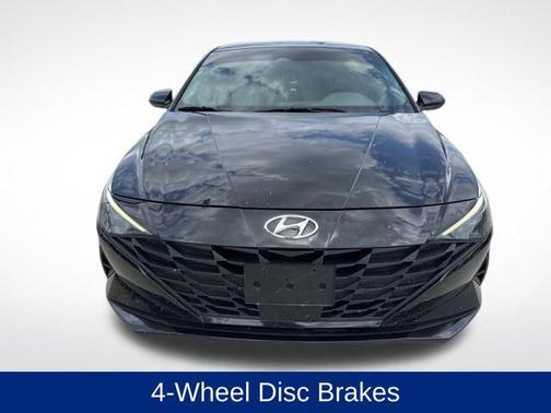 Phantom Black 2023 Hyundai ELANTRA SEL