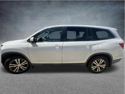 White Diamond Pearl 2017 Honda Pilot EX-L