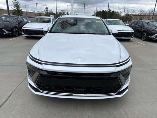 2026 Hyundai SONATA SEL