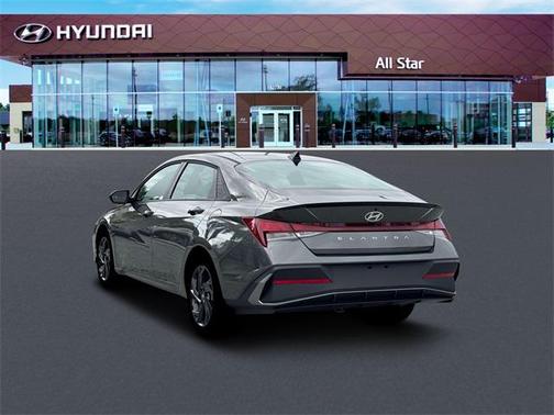 2026 Hyundai ELANTRA Sport