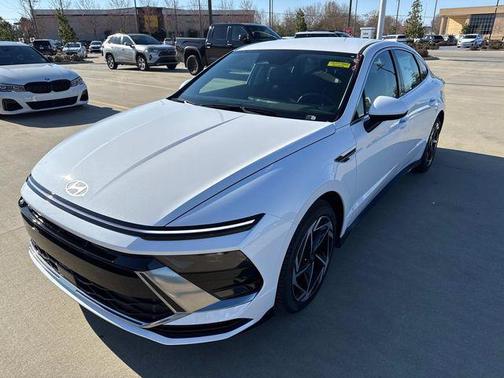 2026 Hyundai SONATA SEL