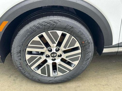 Creamy White Pearl 2026 Hyundai Palisade Hybrid Blue SEL 7P
