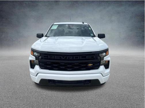 Summit White 2023 Chevrolet Silverado 1500 Custom