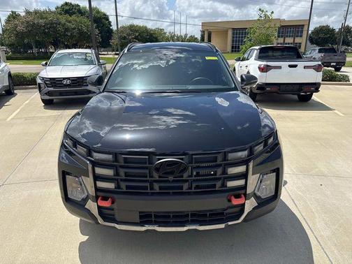 Phantom Black 2026 Hyundai SANTA CRUZ XRT