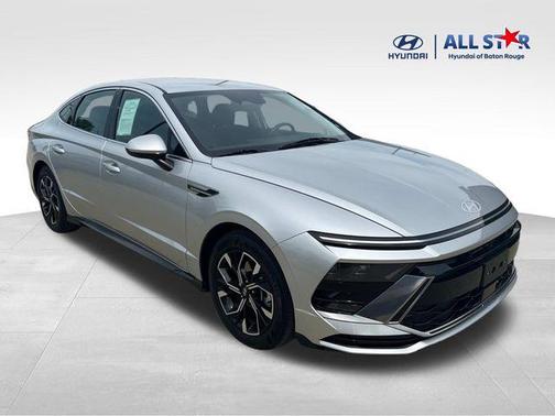 Aero Silver 2025 Hyundai SONATA SEL