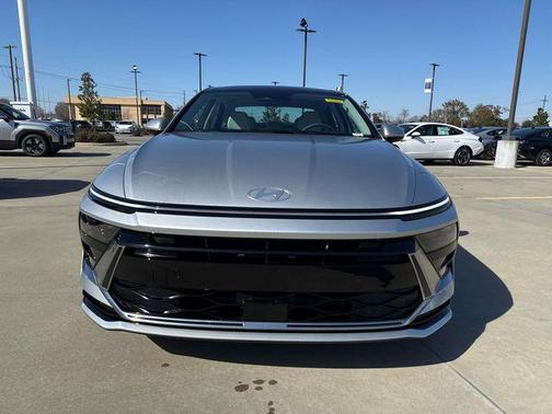 2026 Hyundai SONATA Hybrid SE