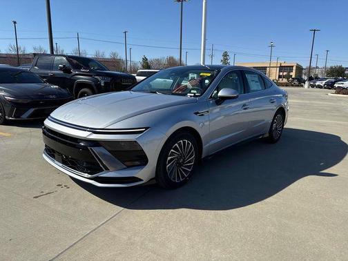 2026 Hyundai SONATA Hybrid SE