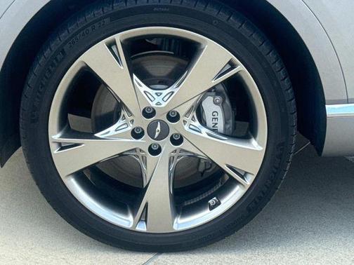 Savile Silver 2024 Genesis GV80 3.5T