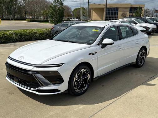 2026 Hyundai SONATA SEL