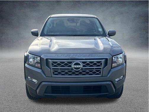 Gun Metallic 2024 Nissan Frontier SV