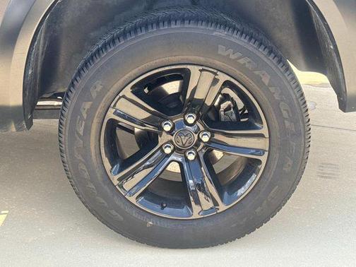 Granite Crystal Metallic Clearcoat 2024 RAM 1500 Classic Warlock Crew Cab 4x4 5'7' Box