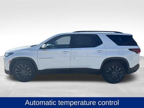 Summit White 2023 Chevrolet Traverse RS