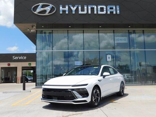 2025 Hyundai SONATA SEL