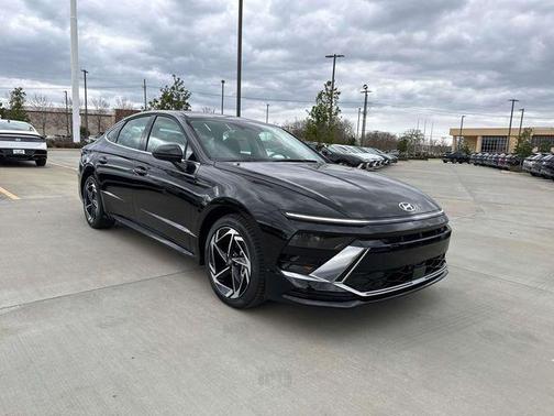 2026 Hyundai SONATA SEL